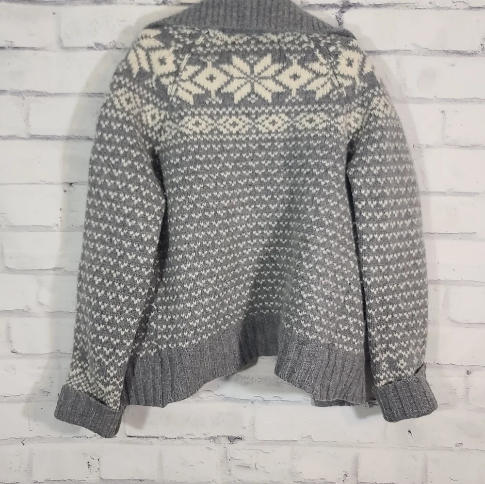 Aerie Wool Blend Fair Isle Button Up Cardigan XS - Picture 3 of 7